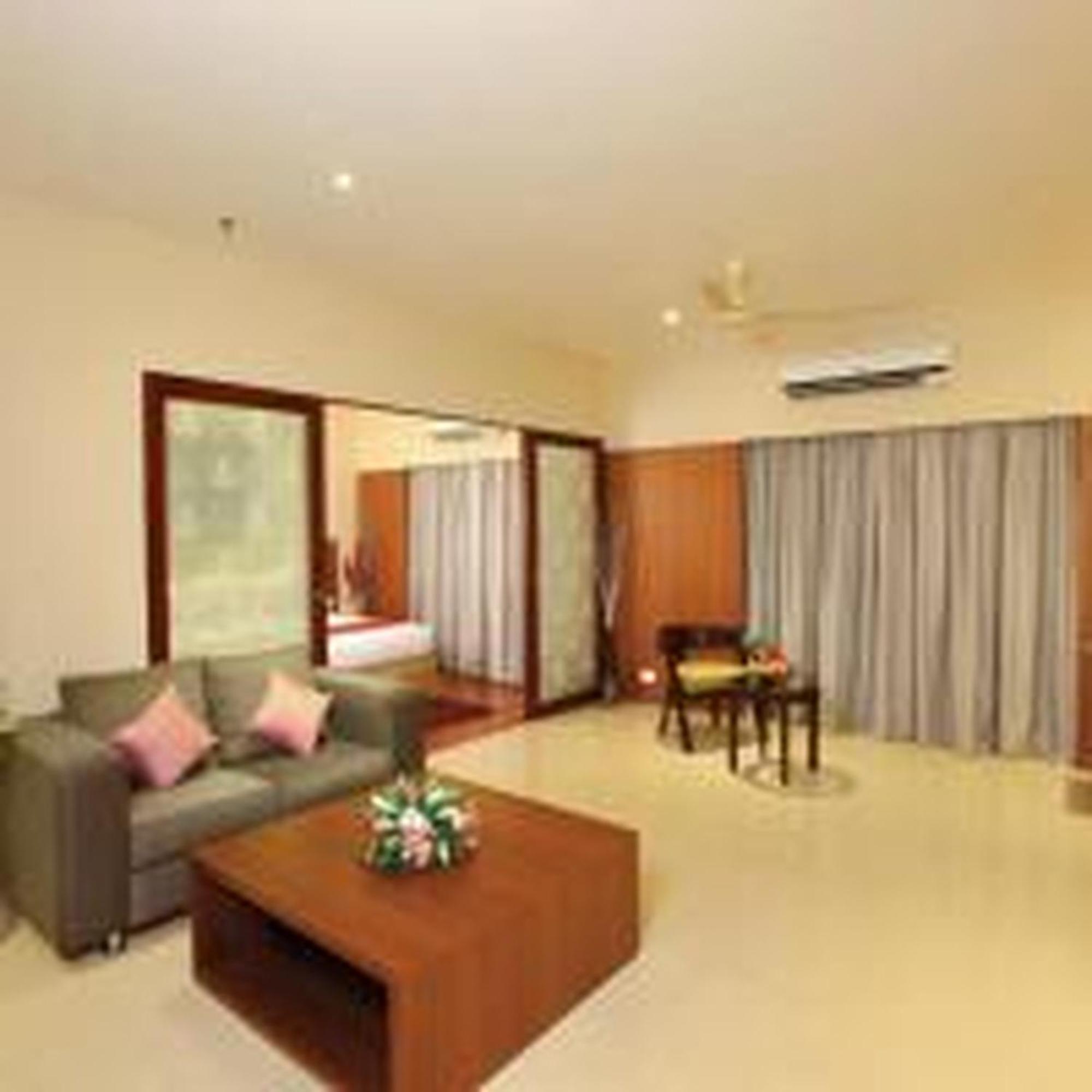 Jk Residency Cheruvathur 외부 사진
